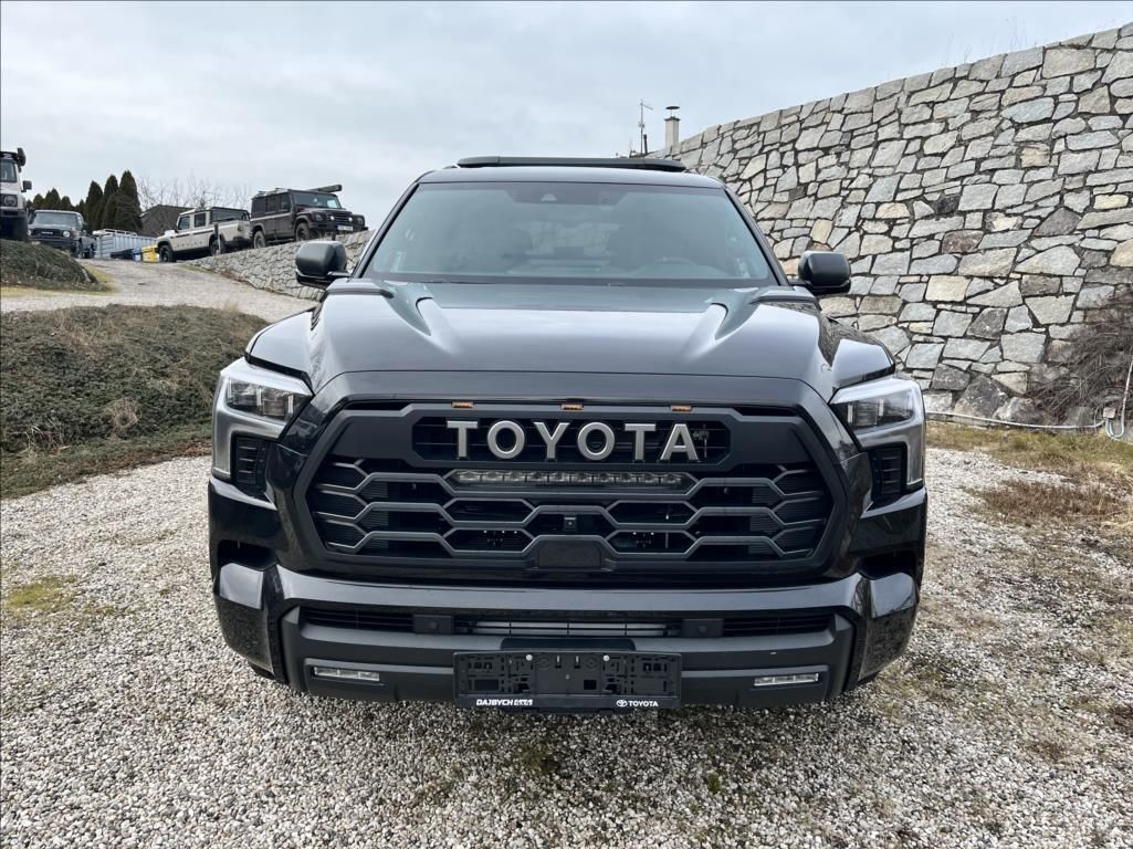 Toyota Sequoia, 3,5i-Force MaxTTV6HEV TRD Pro - fotka 2