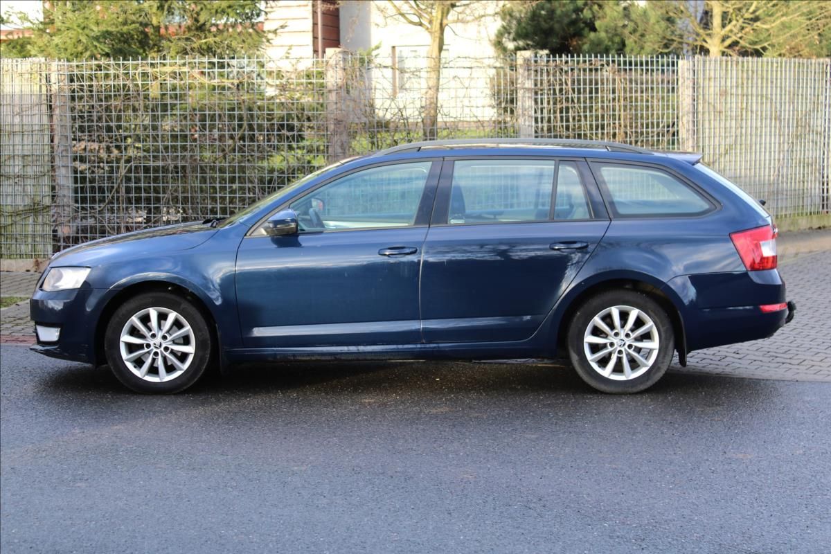 Škoda Octavia, 1.6 TDI/81 kW/Ambition/ CZ - fotka 6