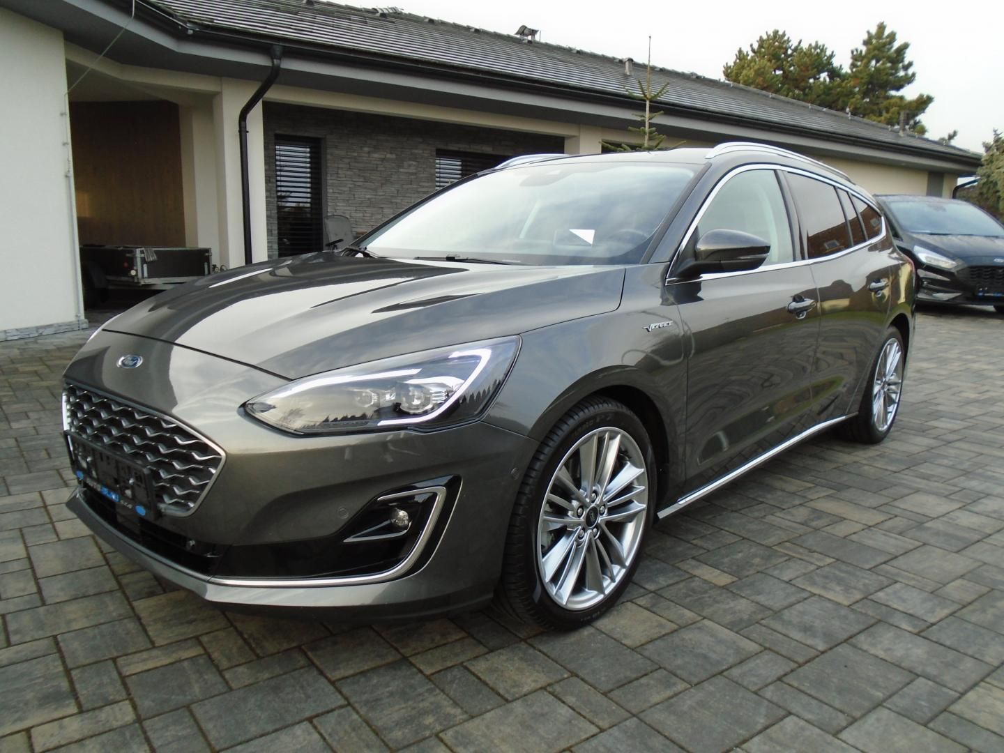 Ford Focus, 2.0EcoBlue 110kW 8AT Vignale - fotka 2