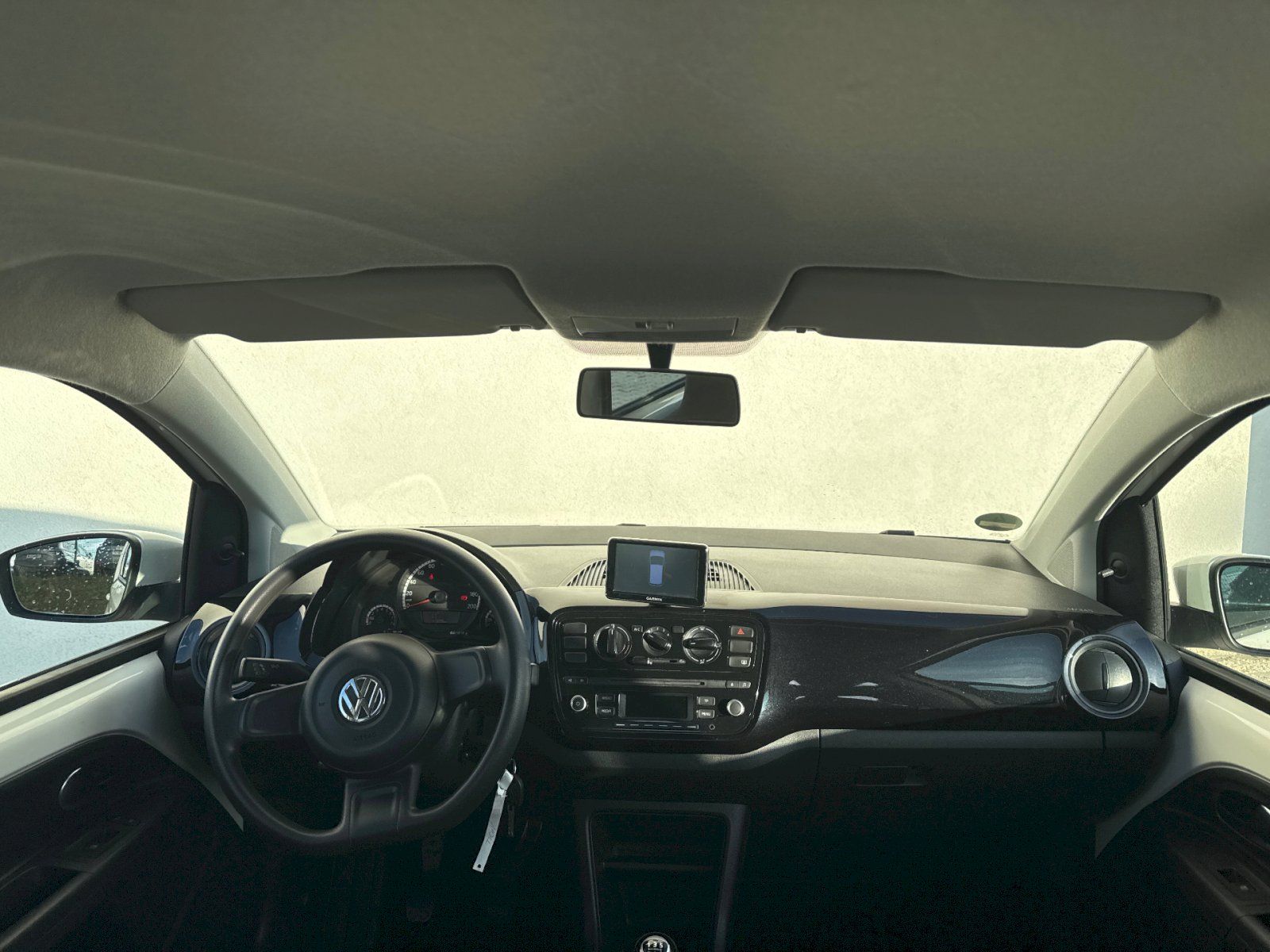 Volkswagen Up!, 1.0 Move 44 kW M5F - fotka 5