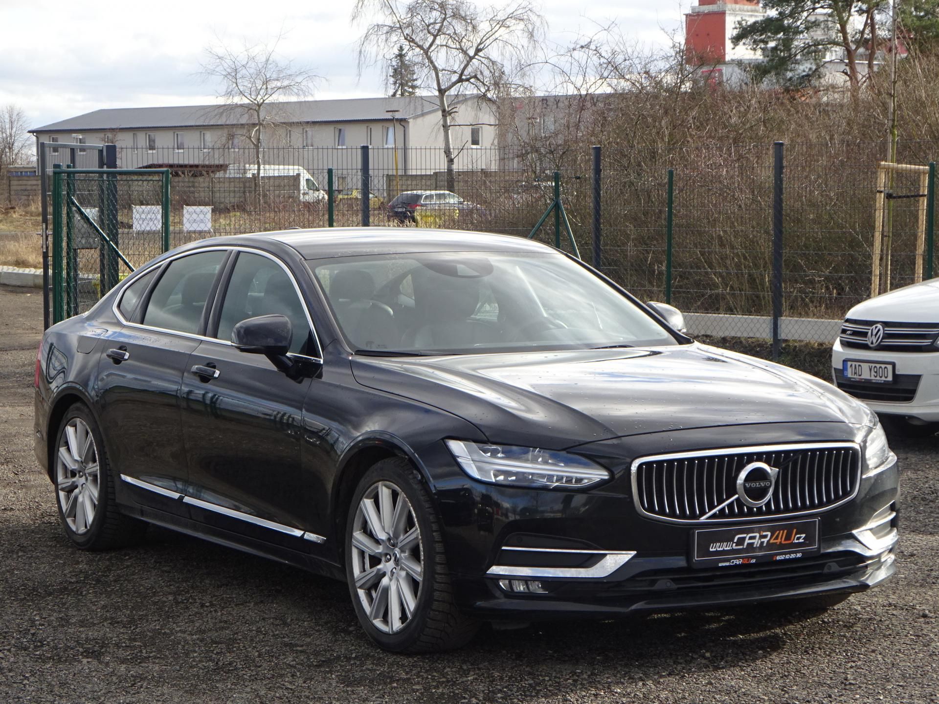 Volvo S90, D4 140kW Inscription ČR - fotka 3