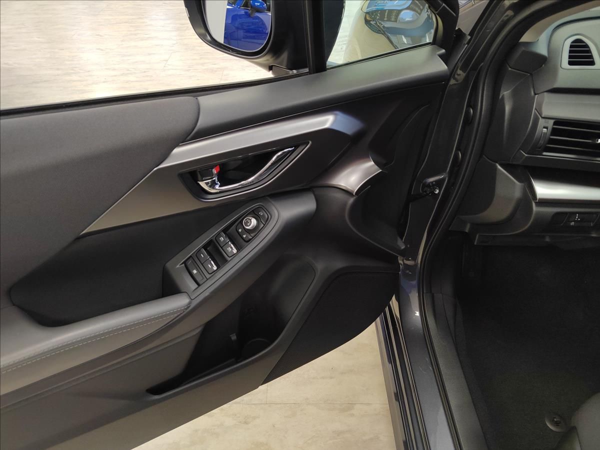 Subaru Impreza, 2,0 Active - fotka 5