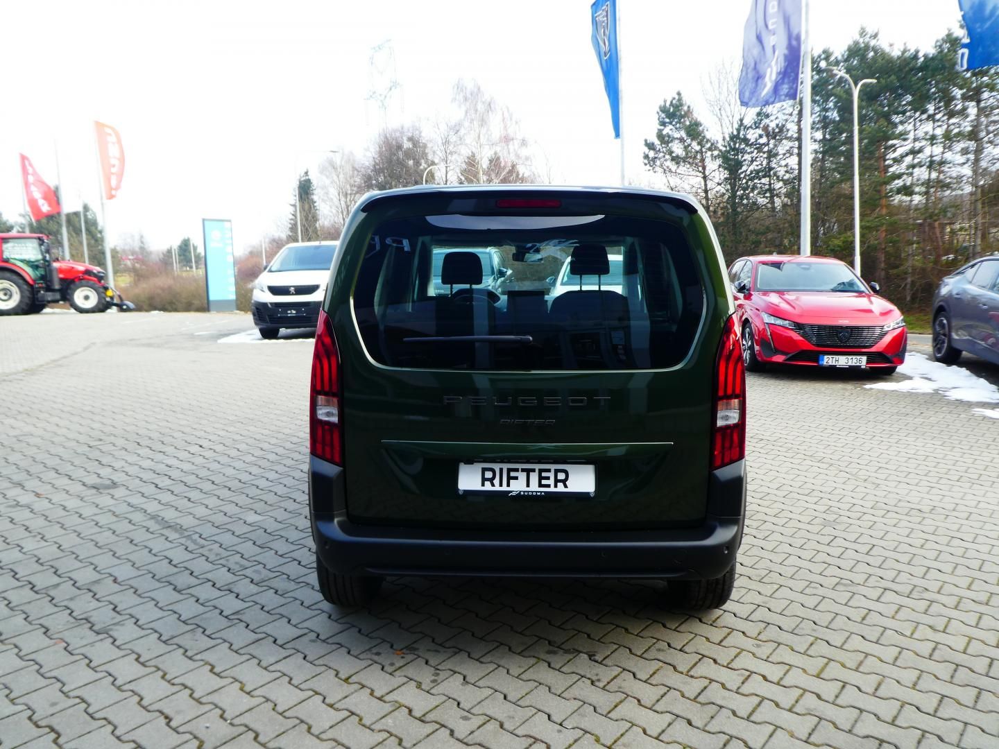 Peugeot Rifter, ALLURE BHDi 100 S&S MAN6 M1 - fotka 6