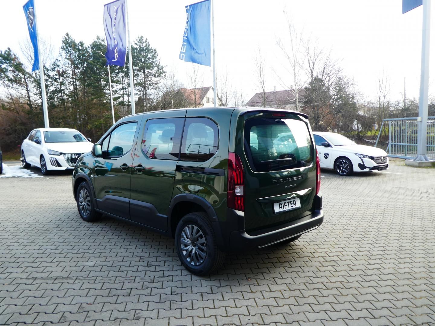 Peugeot Rifter, ALLURE BHDi 100 S&S MAN6 M1 - fotka 5
