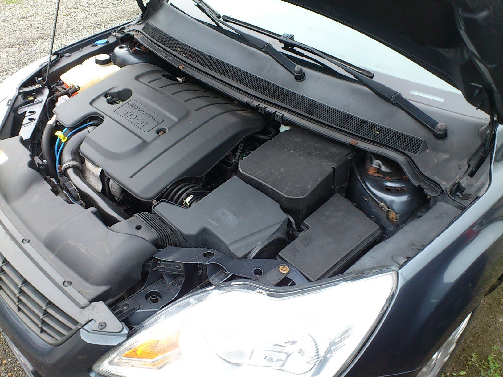 Ford Focus, 1.6 TDCI HLUČNÝ MOTOR - fotka 6