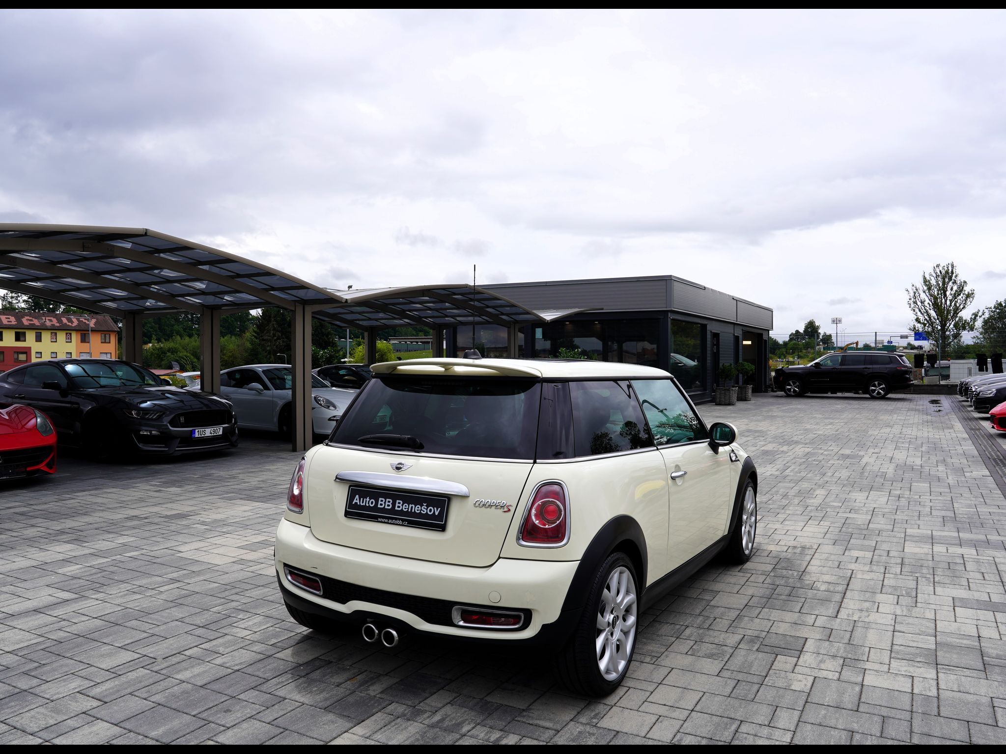Mini Cooper S, 1.6 Cooper S/kůže/automat/navi - fotka 6
