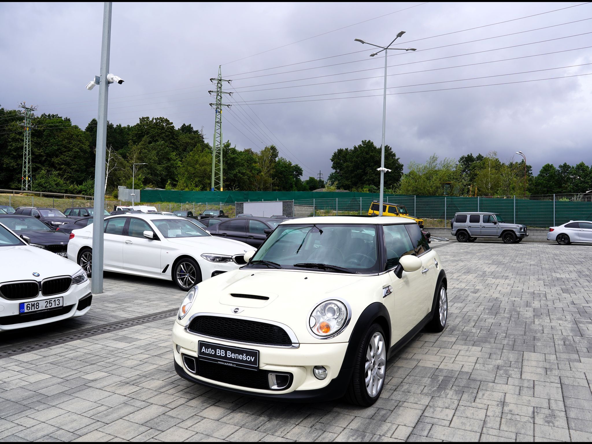 Mini Cooper S, 1.6 Cooper S/kůže/automat/navi - fotka 2