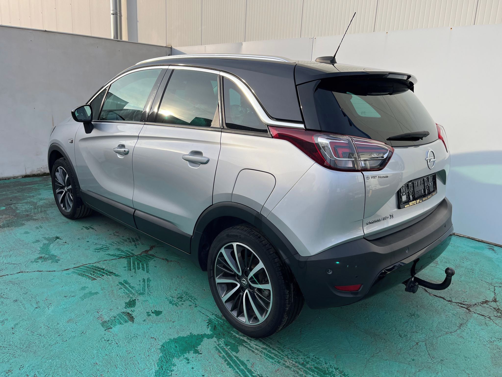 Opel Crossland X, 1.2 Ultimate, Automat, Tažné - fotka 4