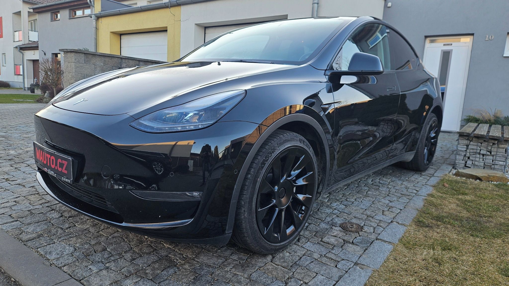 Tesla Model Y, Záruka, DPH, LR, 4x4, 20" kola