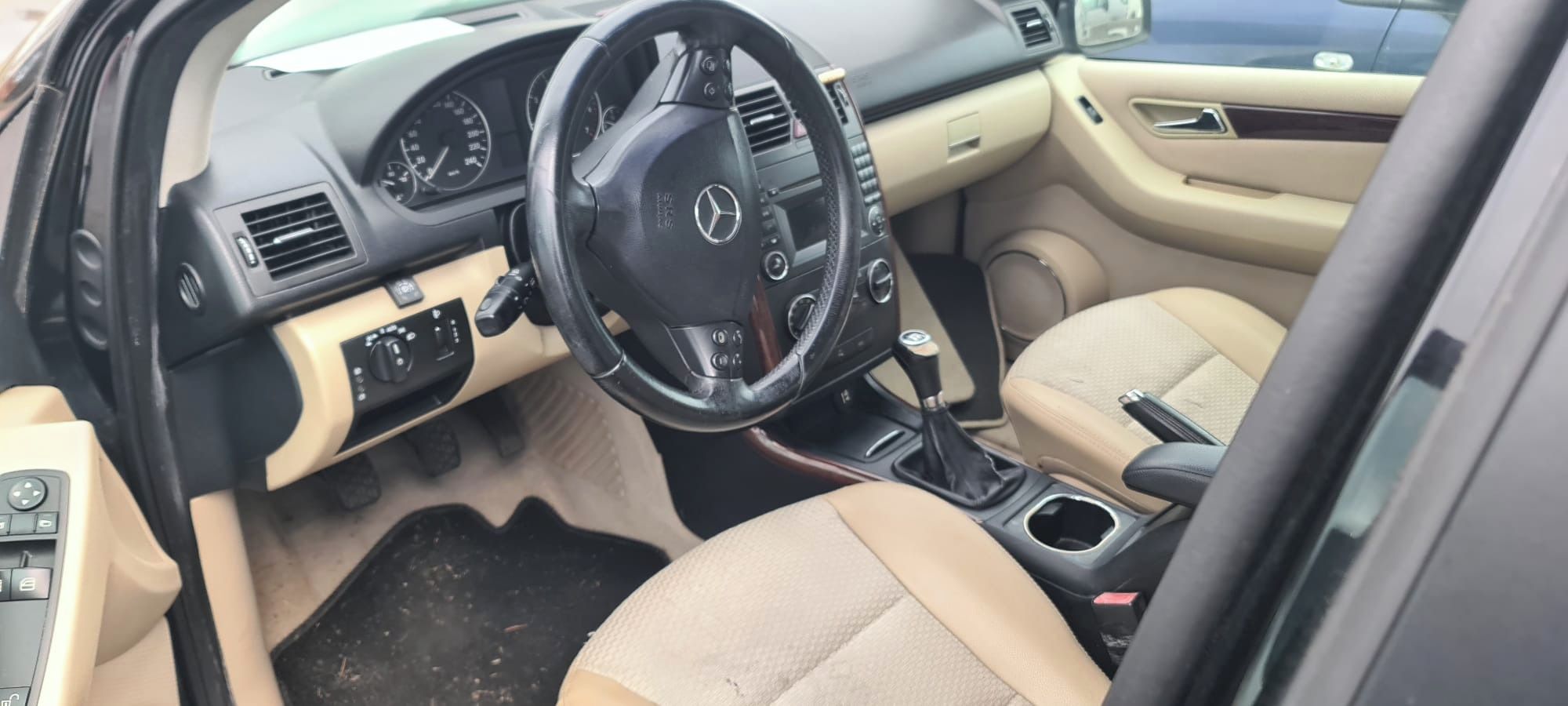 Mercedes-Benz Třídy A, A160i lpg 2010 - fotka 6