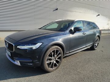 Cross Country 2.0 D5 Pro AWD
