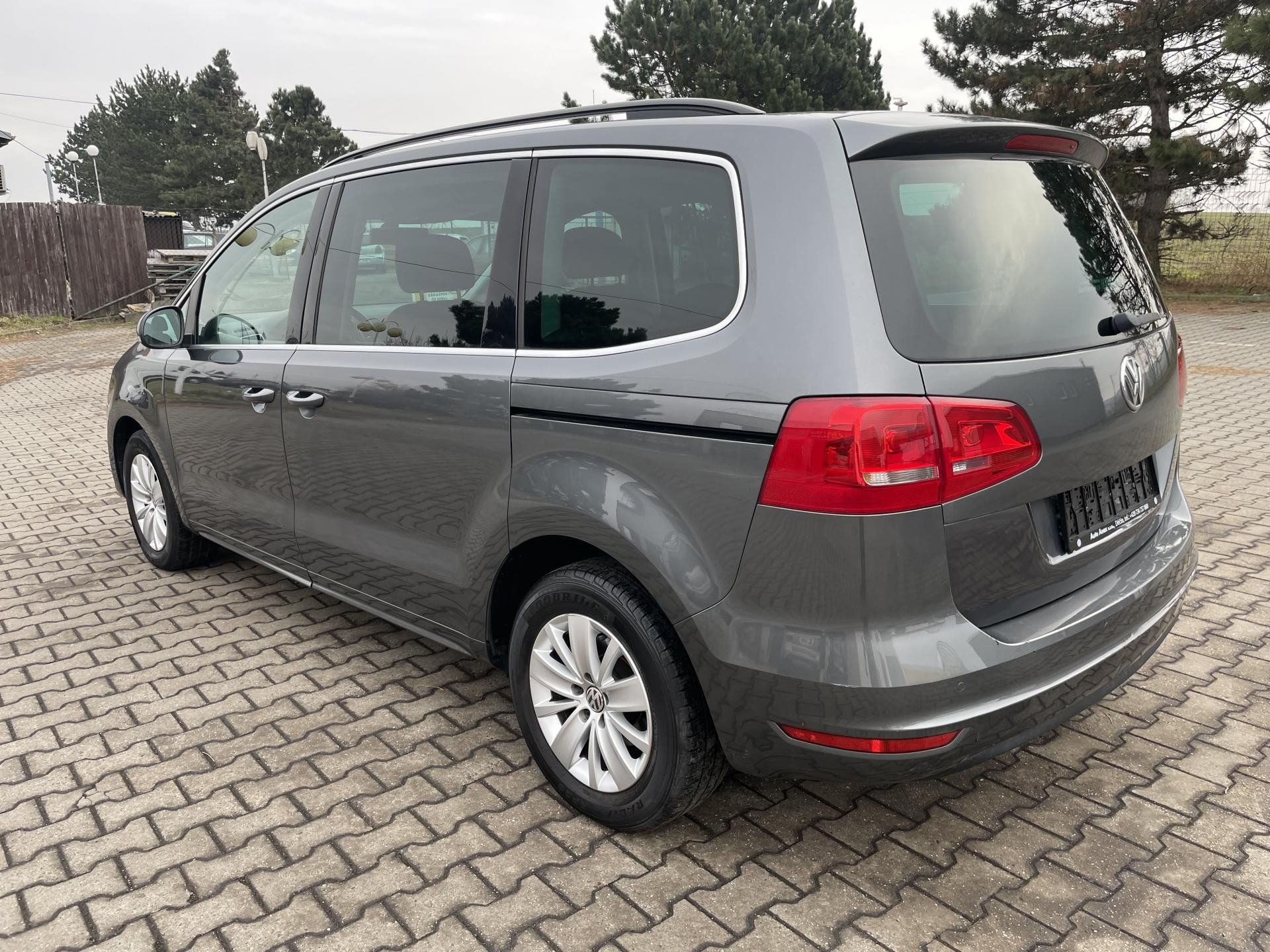 Volkswagen Sharan, 2,0 TDI - fotka 4