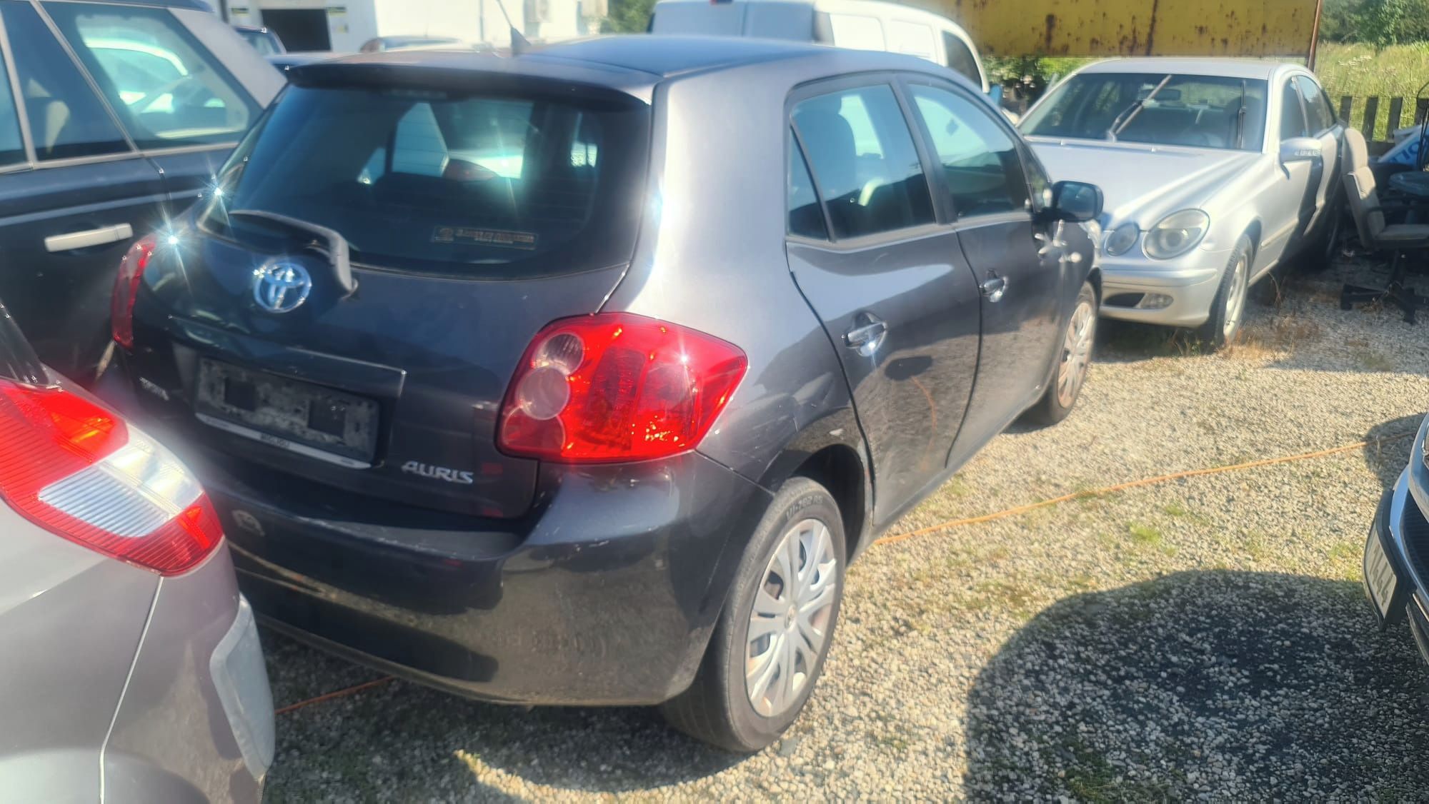 Toyota Auris, 1,4D 66 KW bez koroze - fotka 3