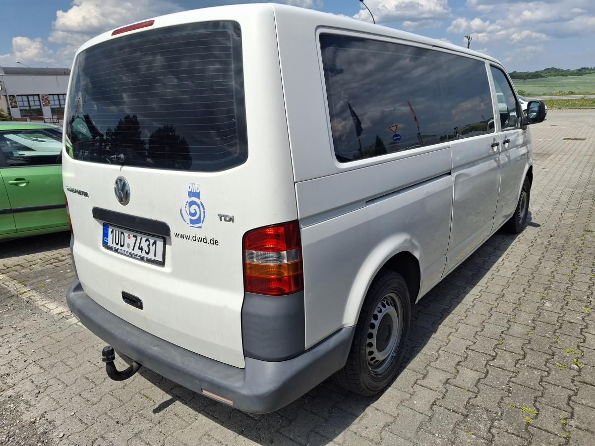 Volkswagen Transporter, 2,5 TDI Long - fotka 3