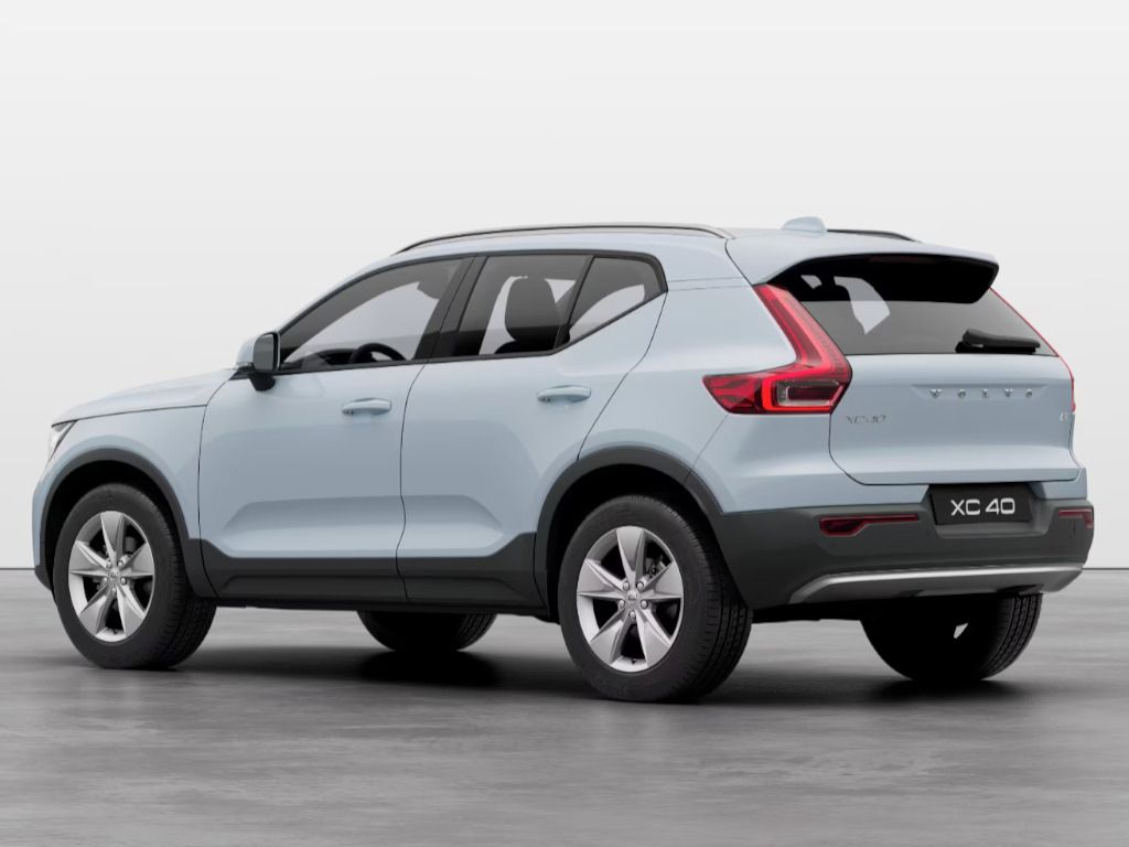 Volvo XC40, CORE B3 FWD 120kW - fotka 5