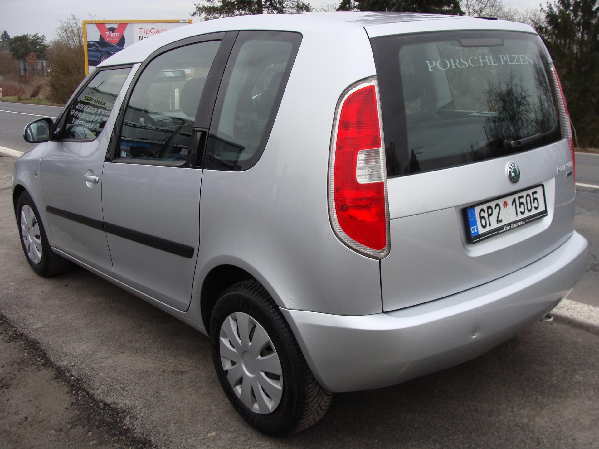 Škoda Roomster, 1.6 TDi, ČR původ, 1. majitel - fotka 4