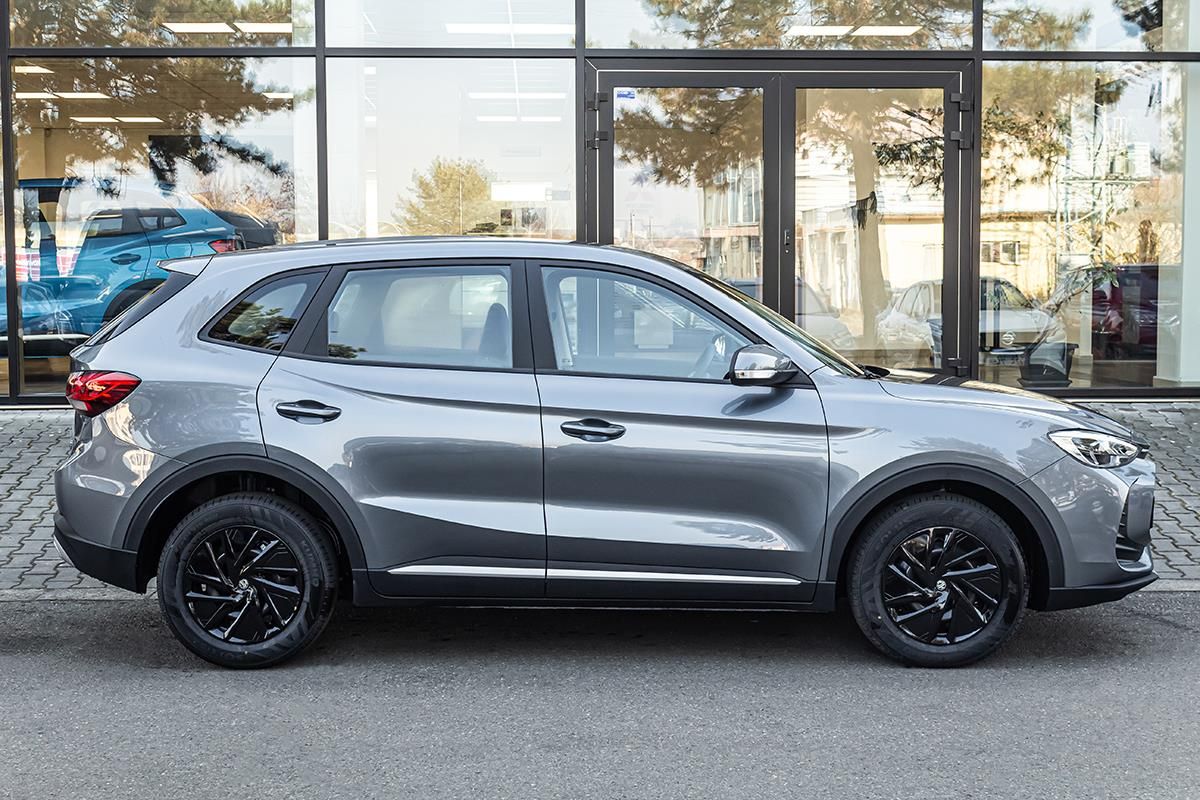 MG ZS, 1,5 HEV  Essential - fotka 4