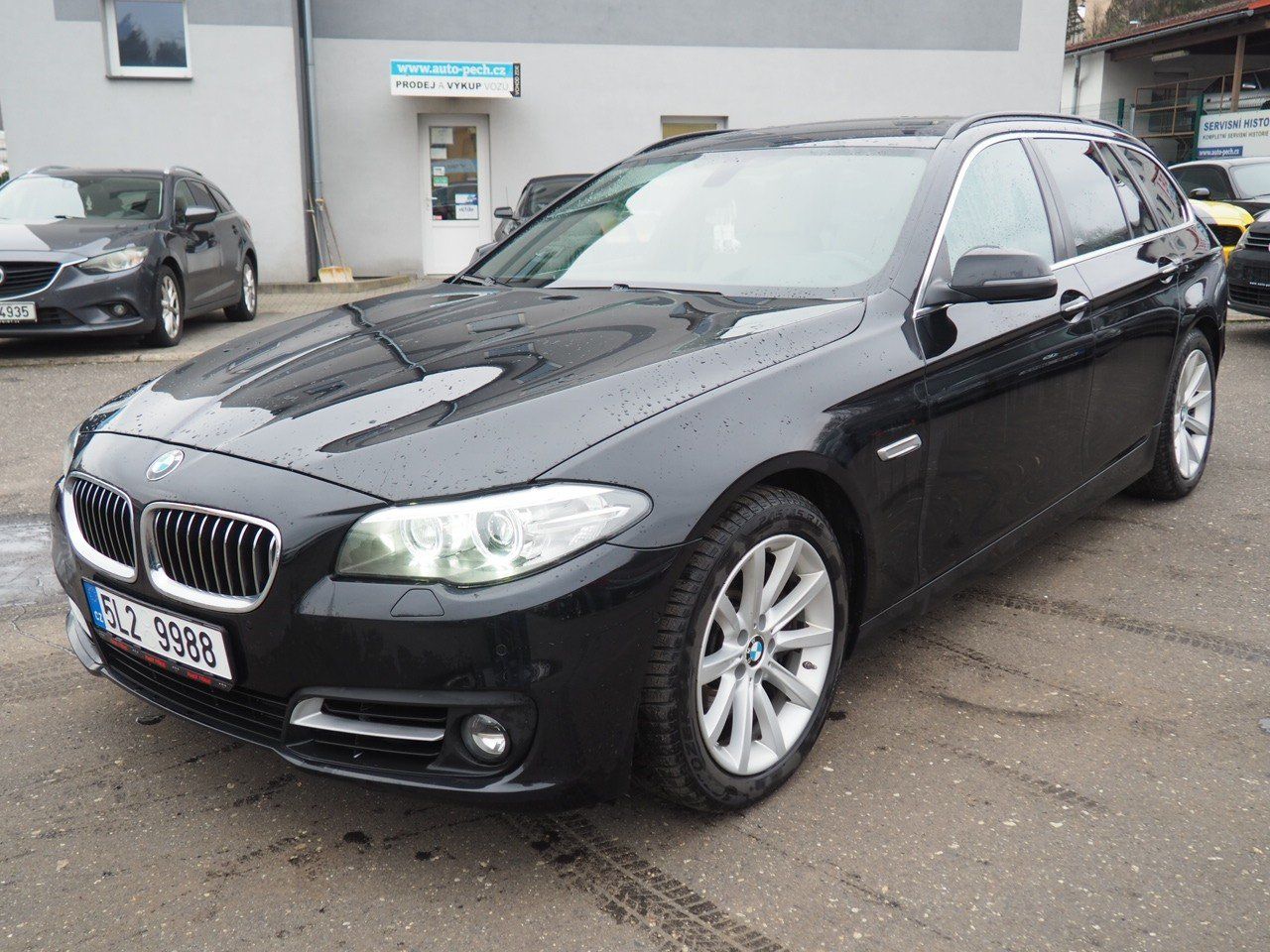 BMW Řada 5, 3.0D xDrive, Headup display