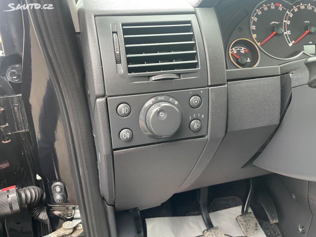 Opel Meriva, 1,6 SERVISKA, KLIMA