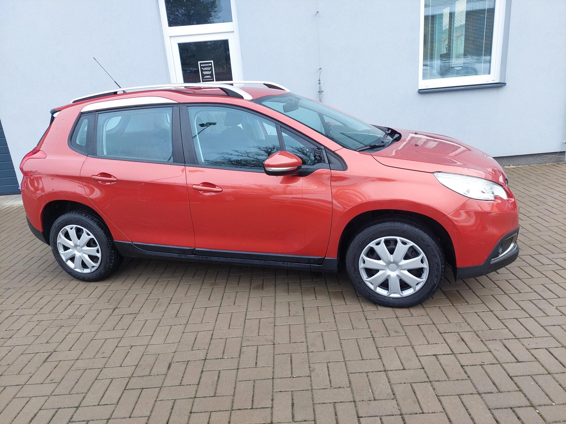 Peugeot 2008, 1.2-81kW THP - fotka 5