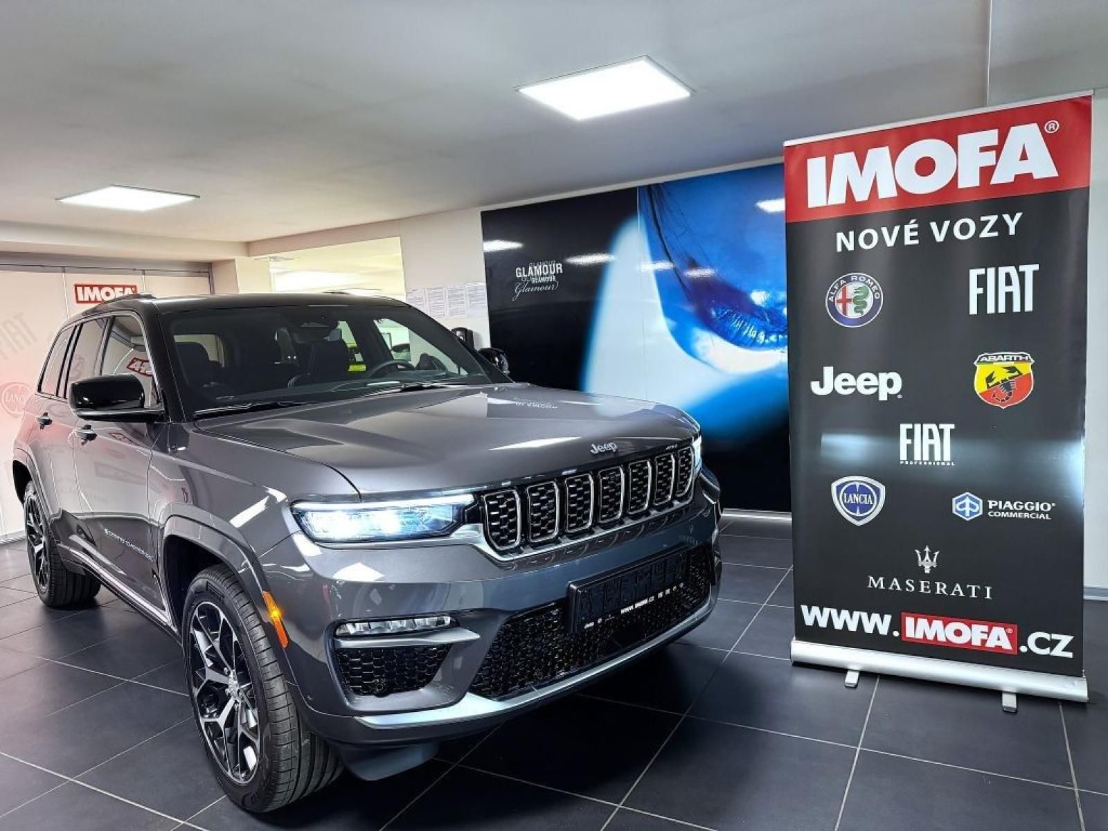 Jeep Grand Cherokee, 2,0 T 380k PHEV 4x4 AT8 ZF - fotka 2