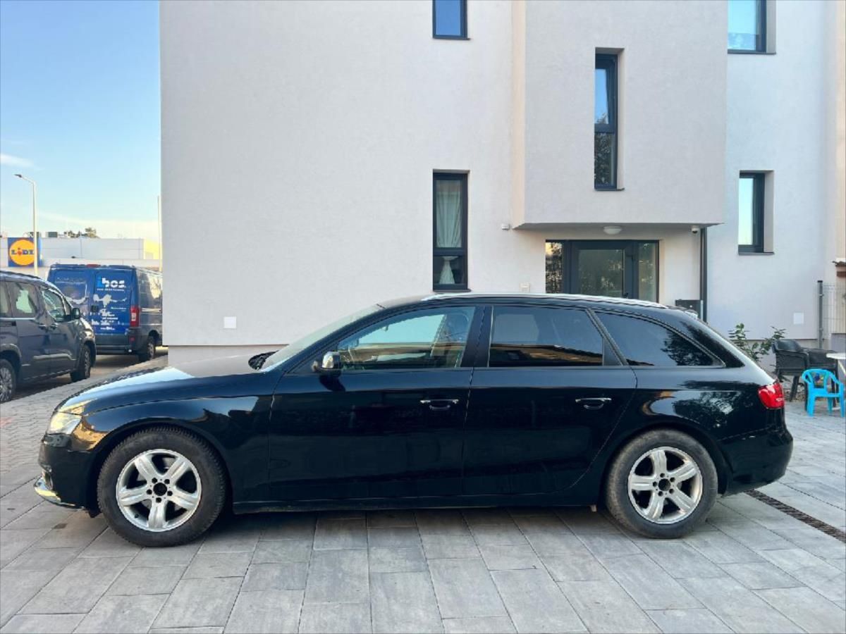 Audi A4, 2,0 TDI 105kW multitronic Avan - fotka 2