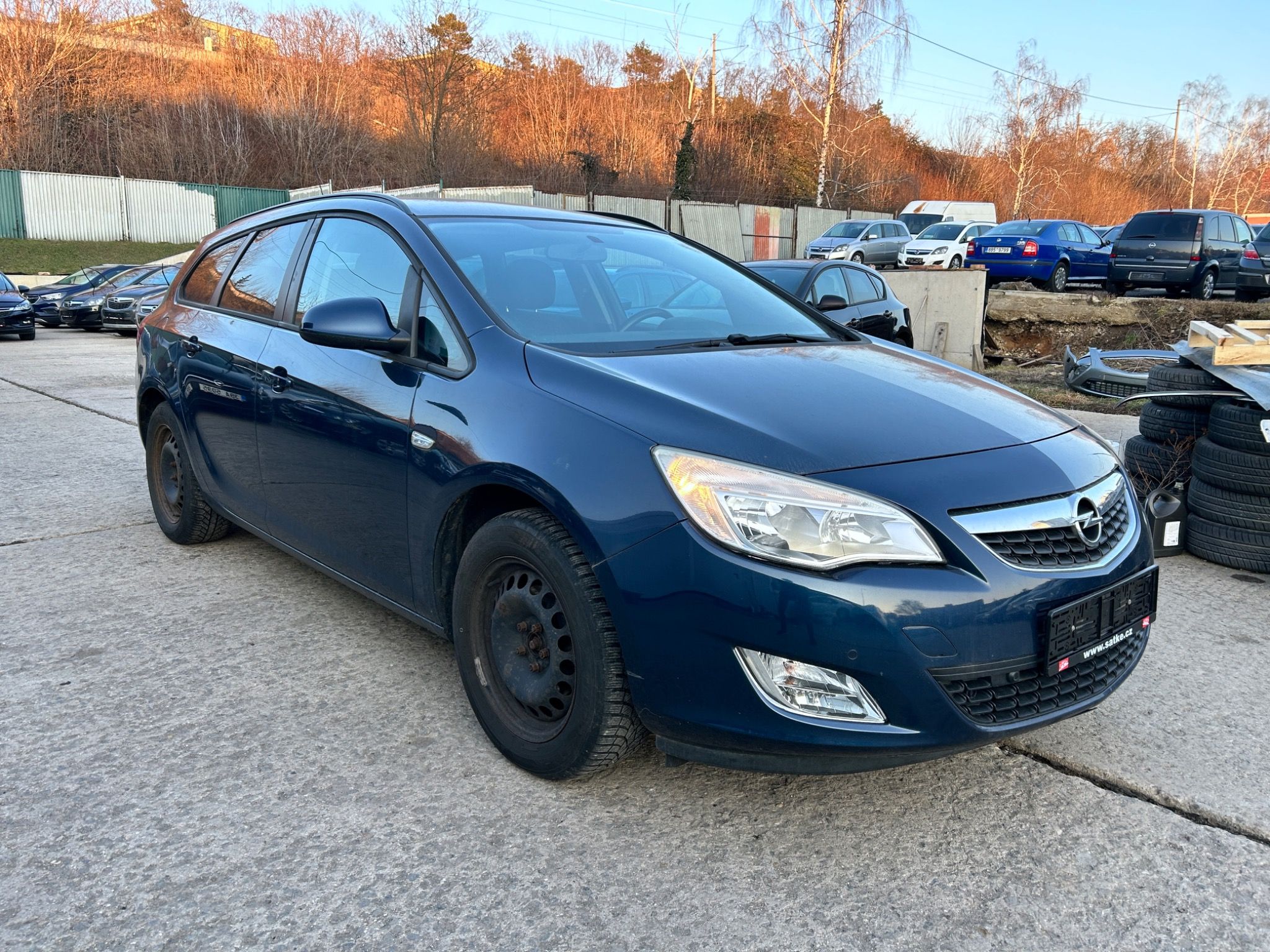 Opel Astra, Sports Tourer, TURBO - fotka 4