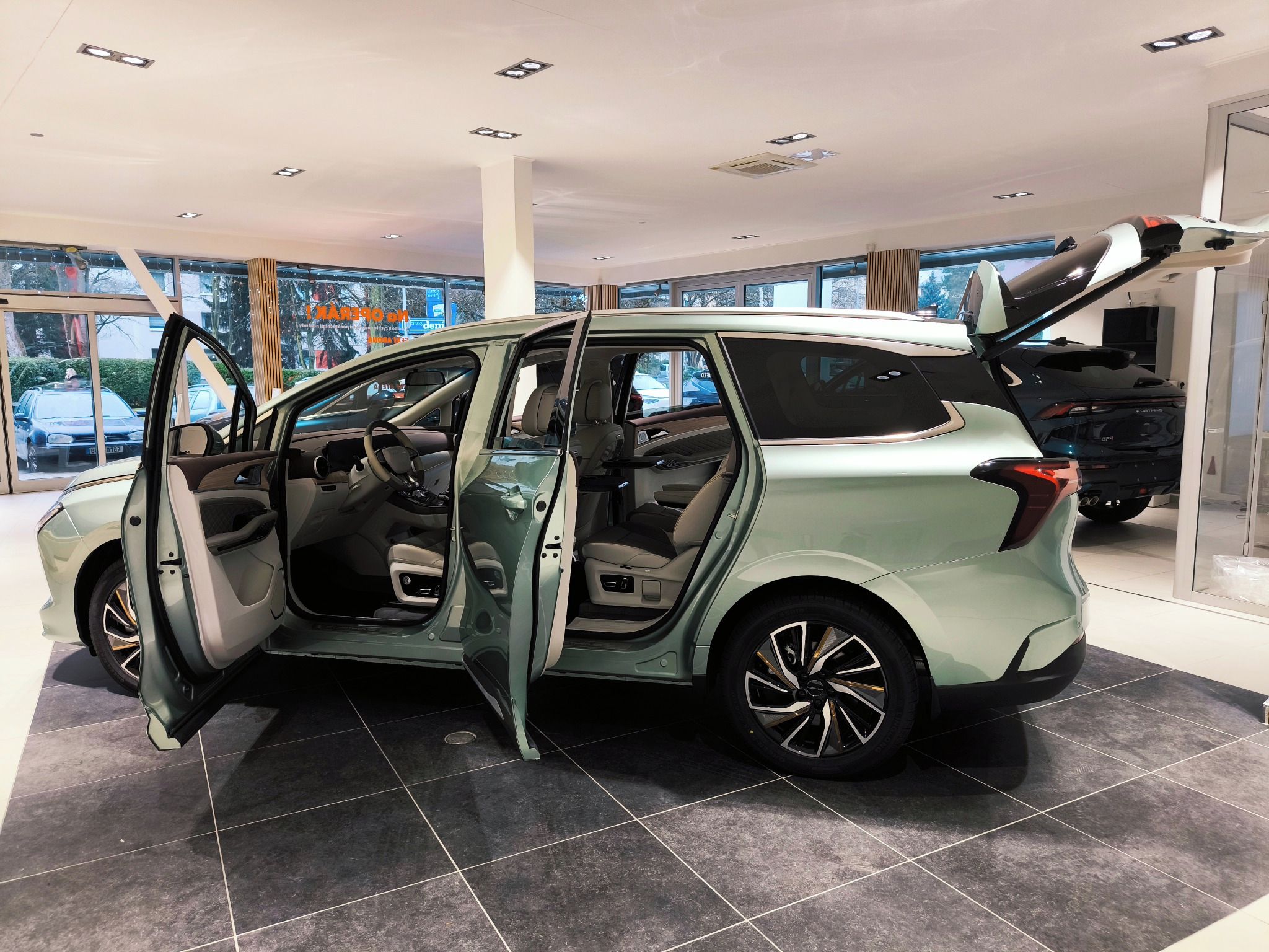 Dongfeng U-Tour, Exclusive FR - fotka 5