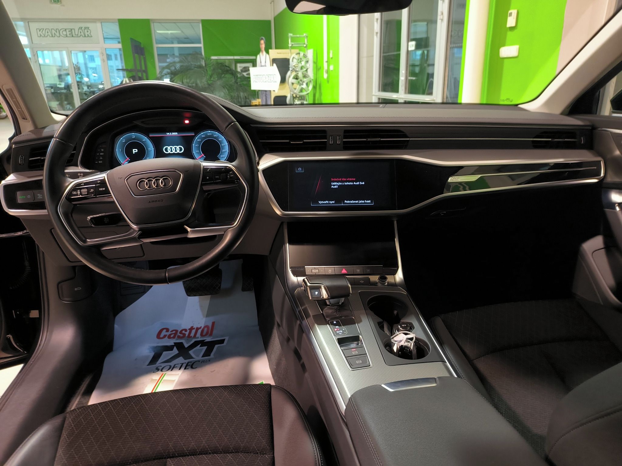 Audi A6, Avant 2,0TDi 150kW S-line ČR - fotka 5