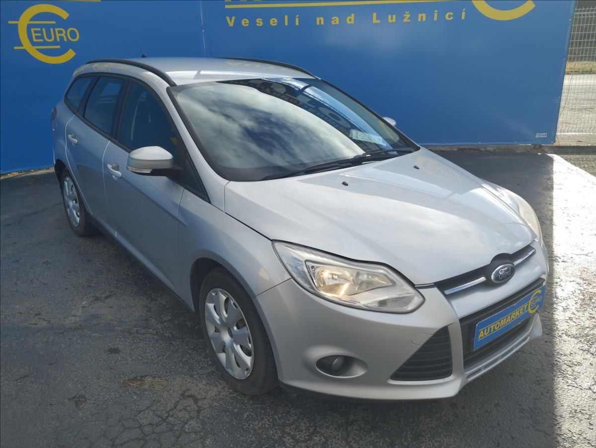 Ford Focus, 1,6 TDCi 70KW Nové ČR - fotka 3