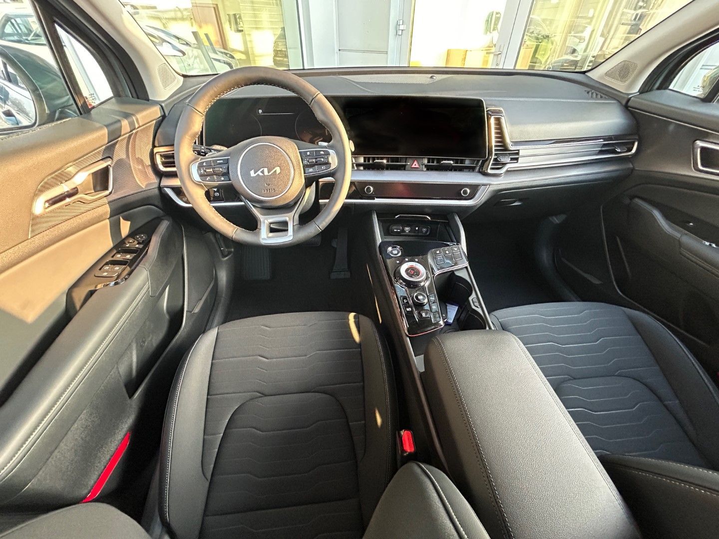Kia Sportage, 1,6 T-GDi 4x2 7DCT, TAŽNÉ Z. - fotka 6