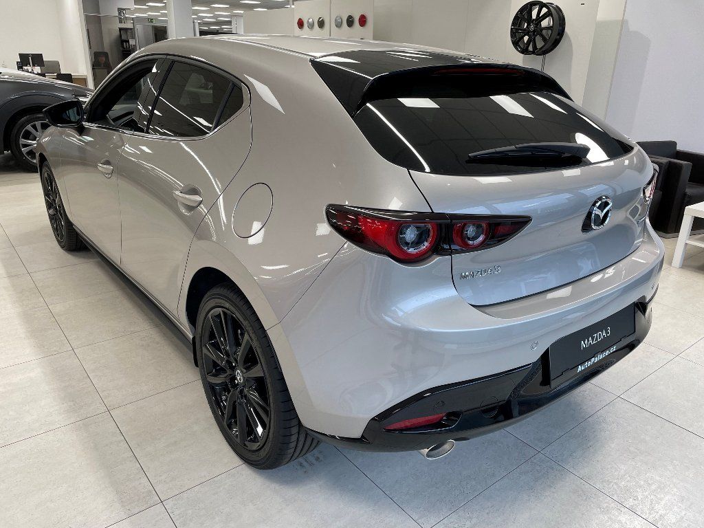 Mazda 3, 2026 2.5L G140 AT Homura - fotka 3