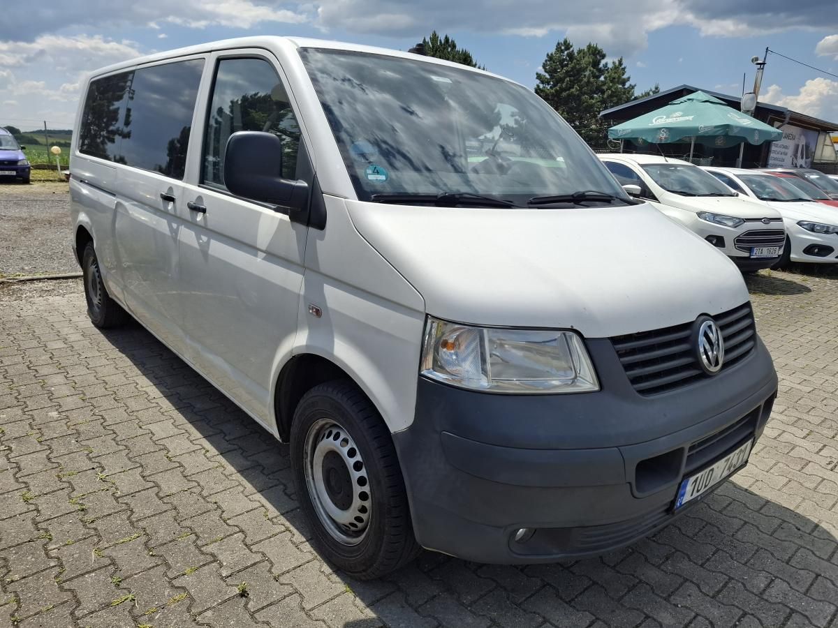 Volkswagen Transporter, 2,5 TDI Long - fotka 2