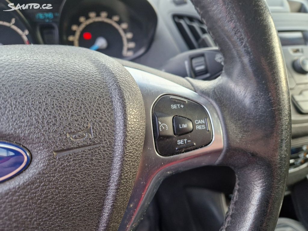 Ford Tourneo Courier, 1,0 74kW  SERVISKA