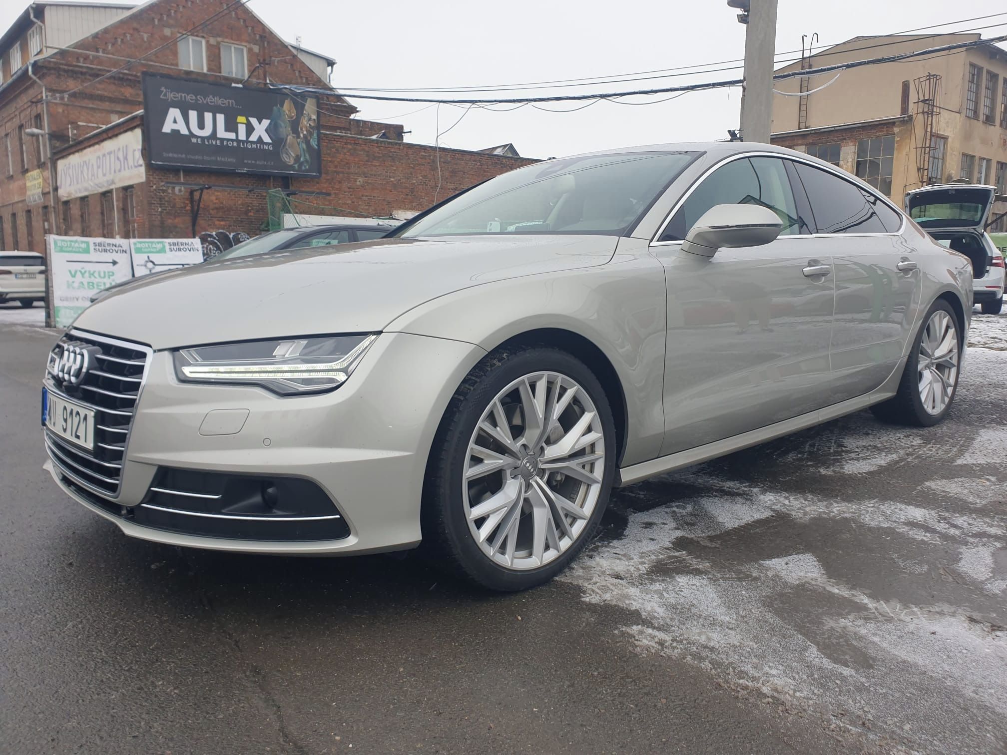Audi A7, NA SPLÁTKY VŠEM BEZ REGISTRU - fotka 2