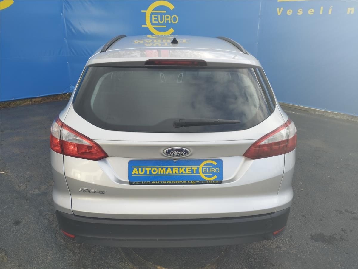 Ford Focus, 1,6 TDCi 70KW Nové ČR - fotka 5