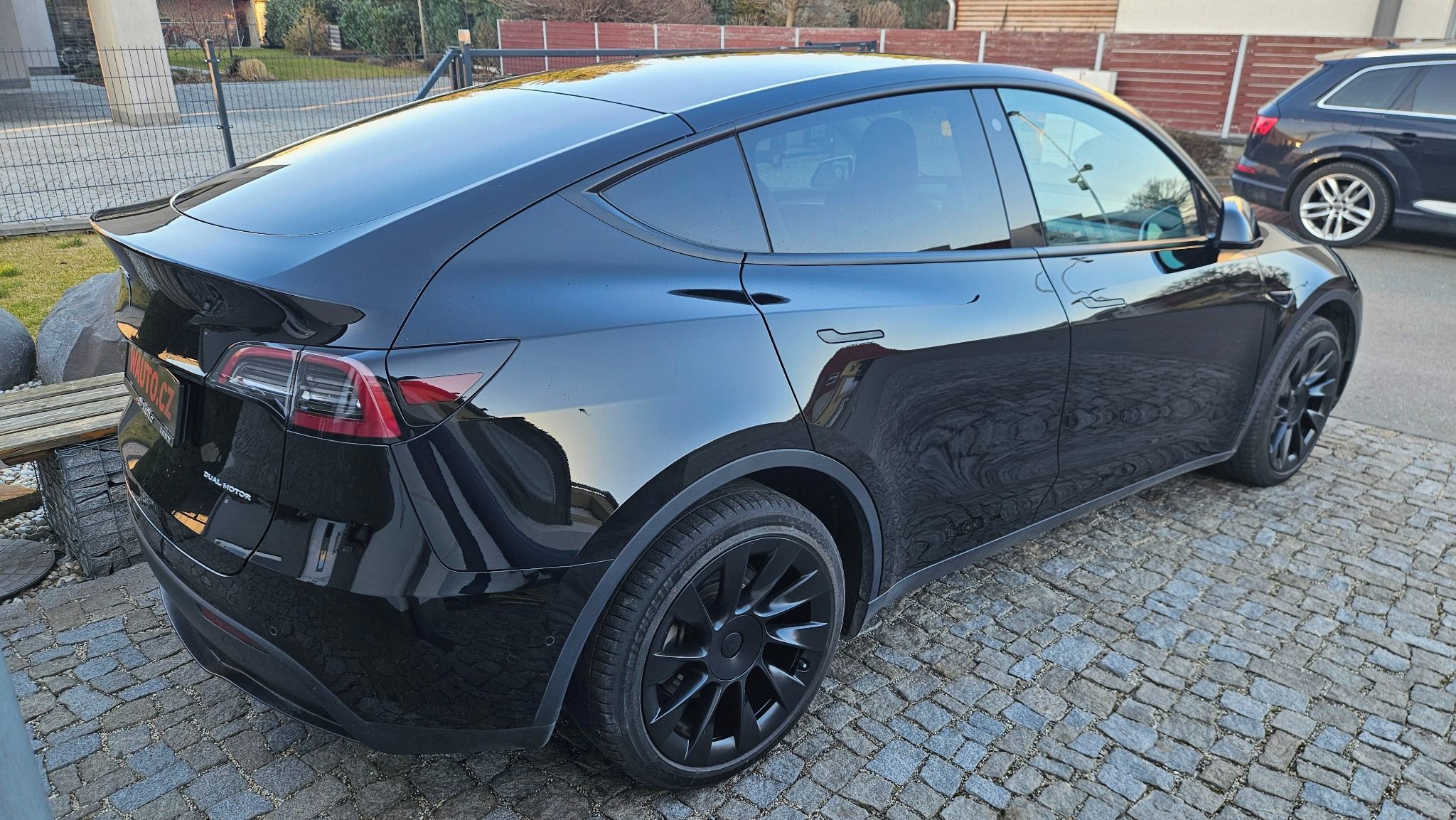 Tesla Model Y, Záruka, DPH, LR, 4x4, 20" kola - fotka 5