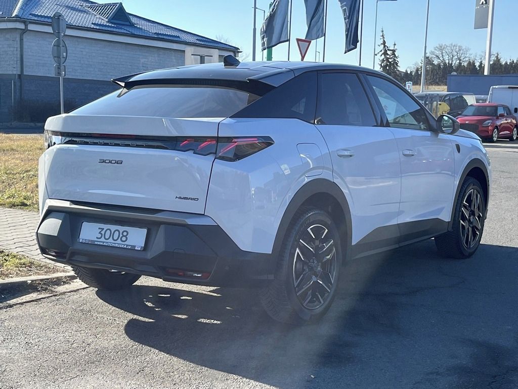 Peugeot 3008, GT Hybrid 145 e-DCS6 - fotka 3