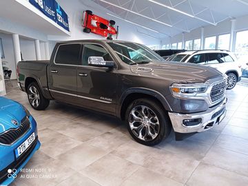 5.7 HEMI V8 eTorque 4WD LPG