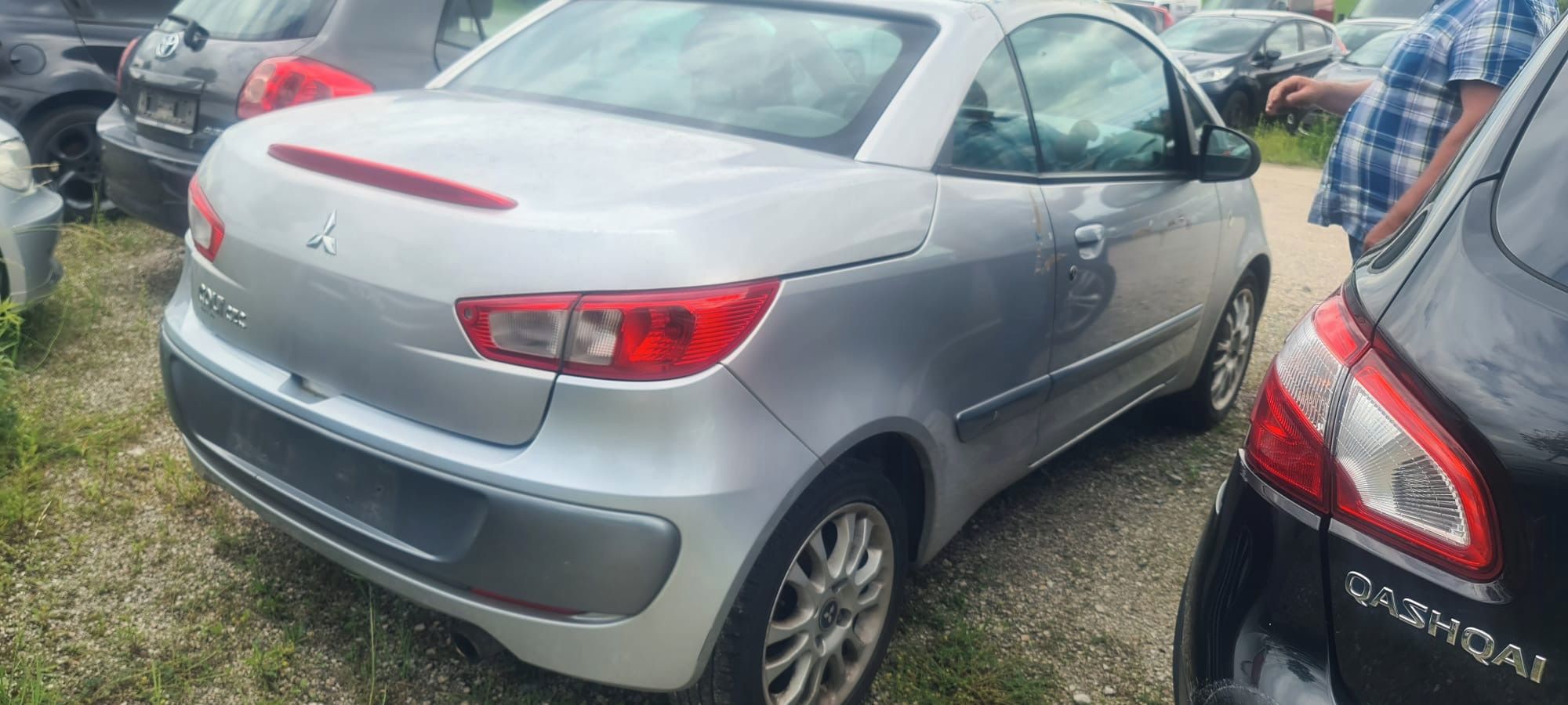 Mitsubishi Colt, CABRIO 1,5i 80 KW..Klima - fotka 4
