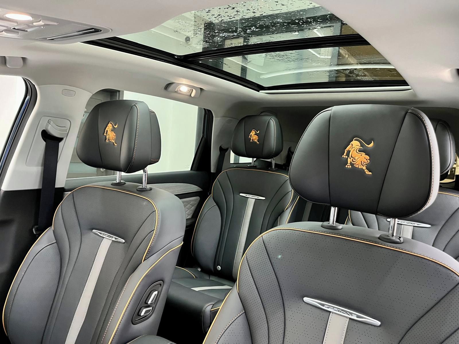 Dongfeng U-Tour, Exclusive FR