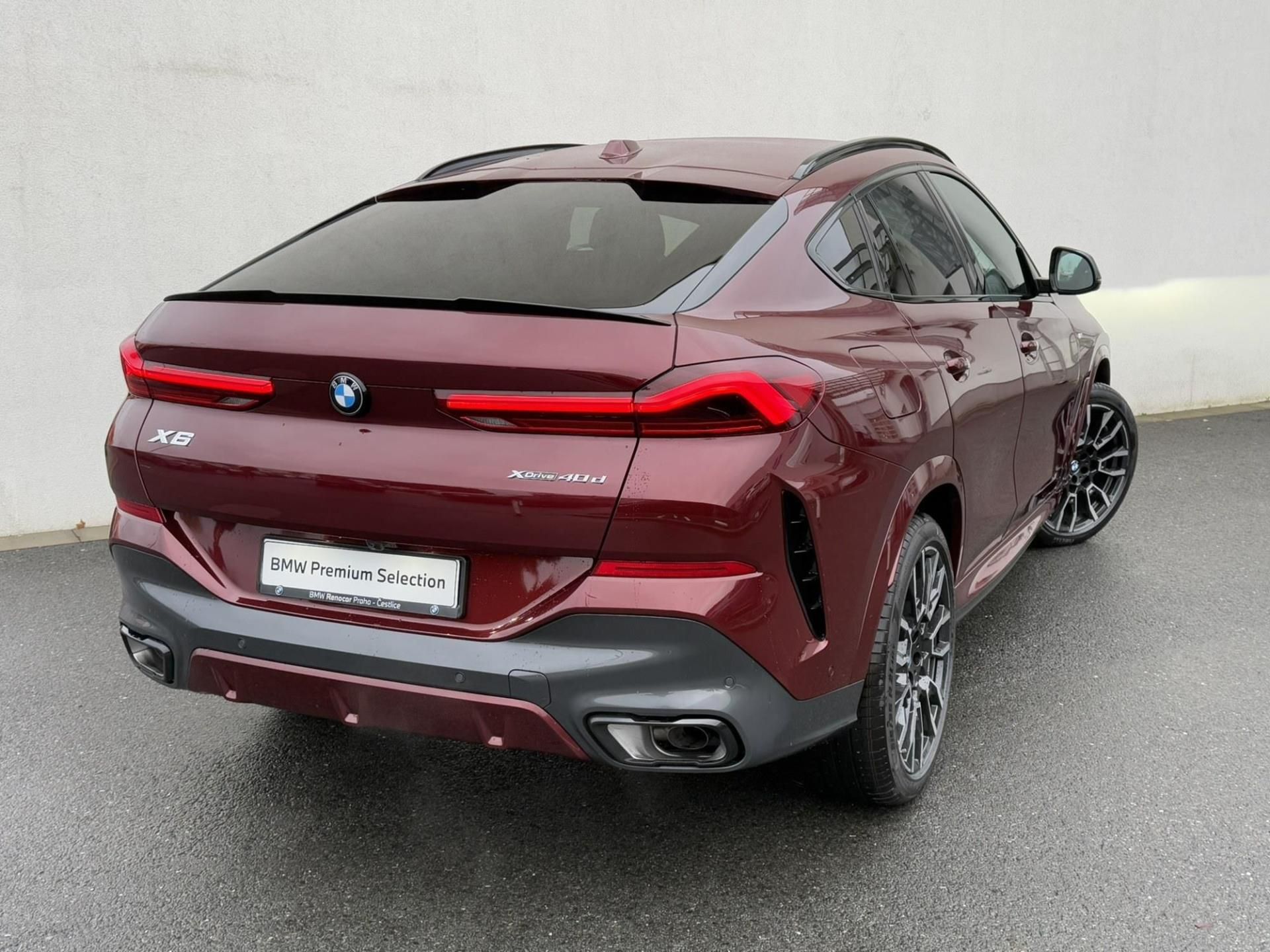 BMW X6, X6 xDrive40d - fotka 2