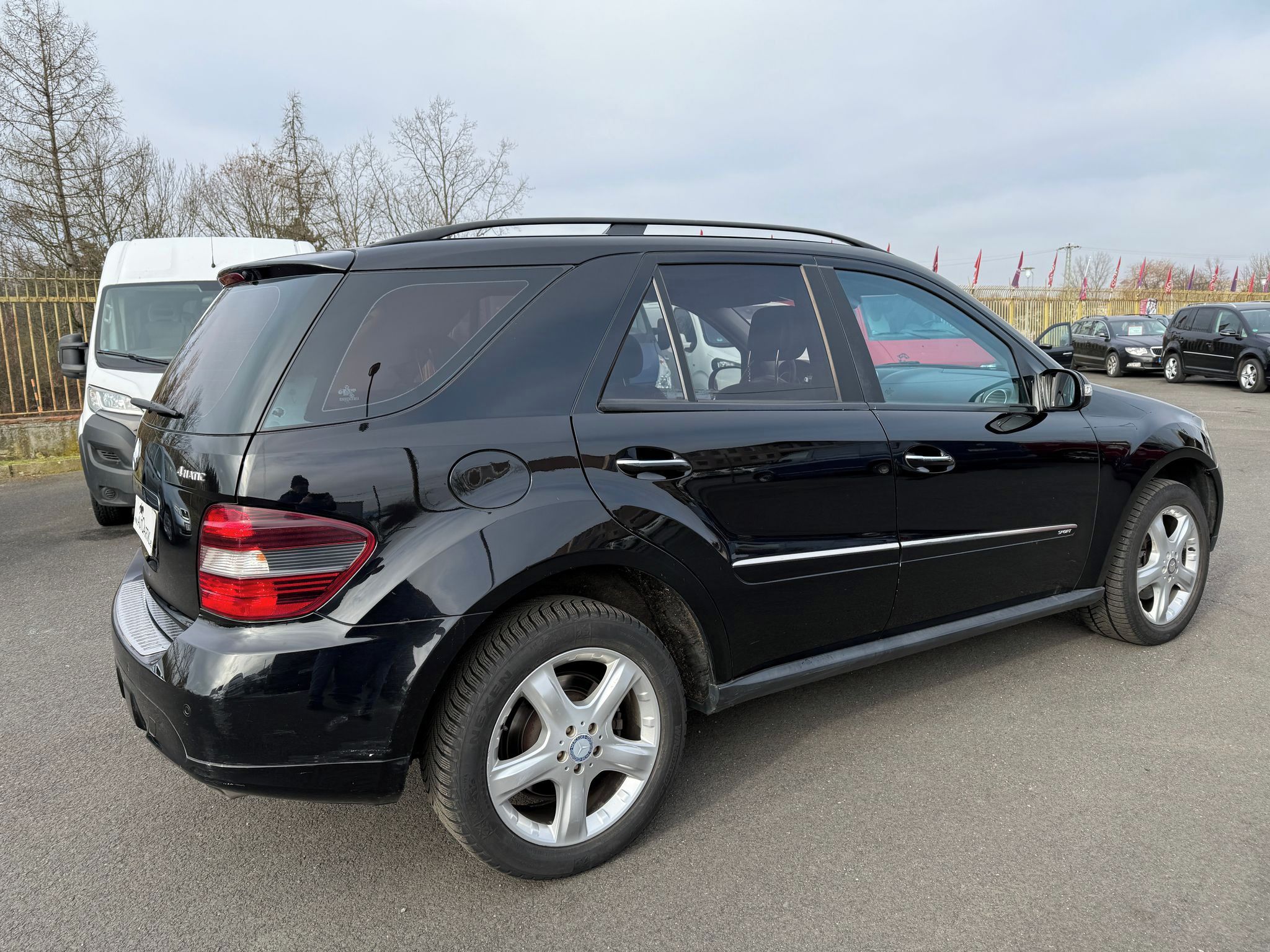 Mercedes-Benz Třídy M, ML 350 CDI 4Matic - fotka 6