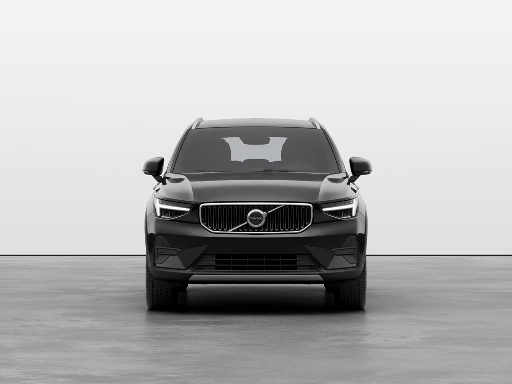 Volvo XC40, CORE B3 FWD 120kW - fotka 3