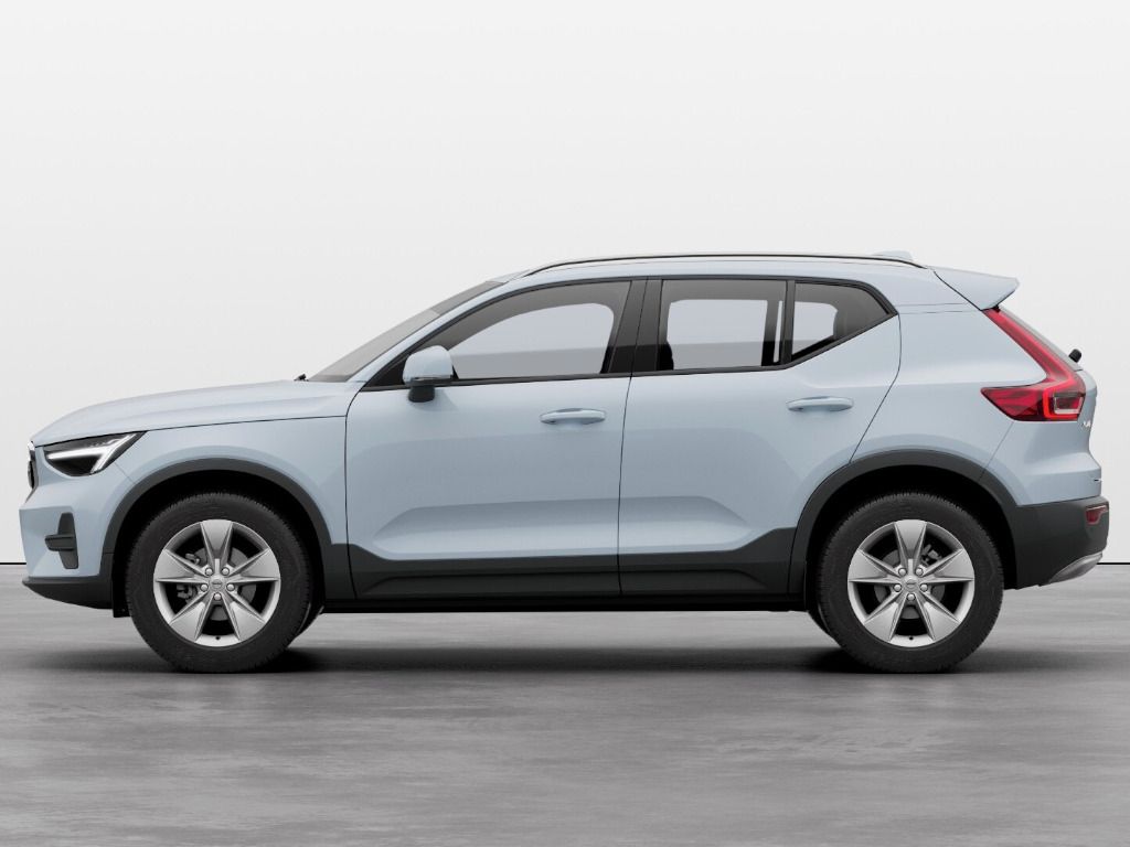Volvo XC40, CORE B3 FWD 120kW - fotka 4