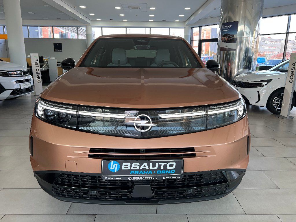 Opel Grandland, GS Hybrid 1,2T 145k Automat+ZP - fotka 2