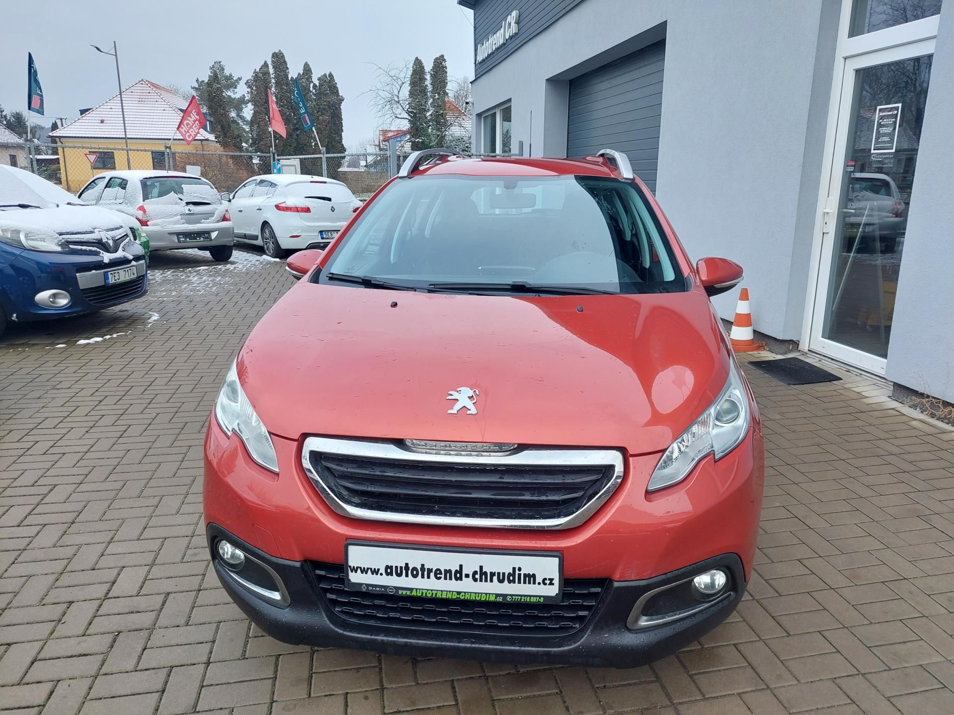 Peugeot 2008, 1.2-81kW THP - fotka 2
