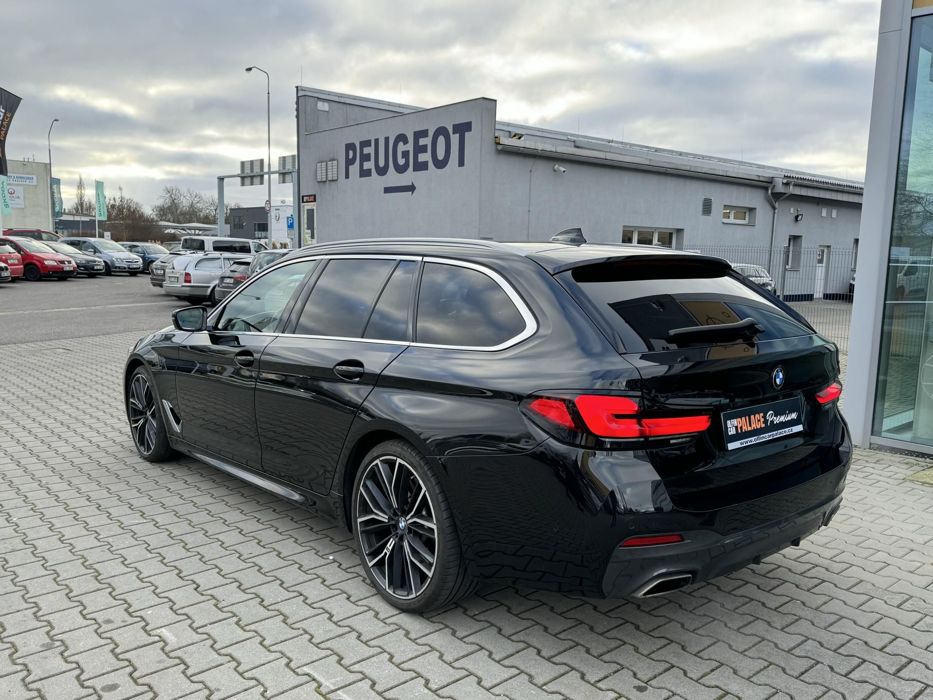 BMW Řada 5, 540d xDrive Touring - fotka 6