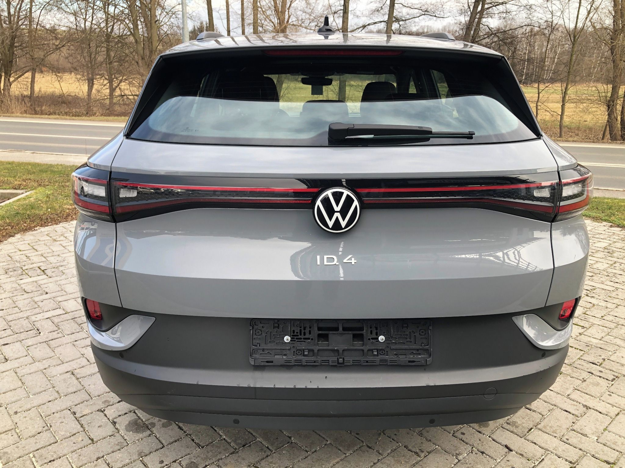 Volkswagen ID.4, Pure 109kw, 52kwh - fotka 6