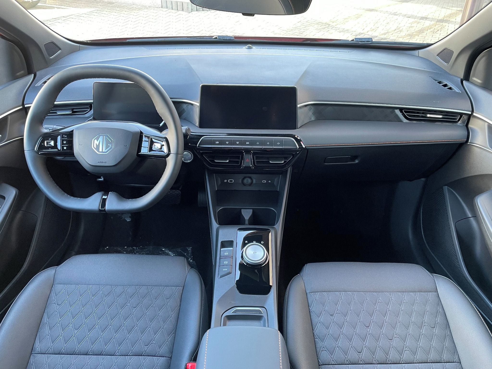 MG MG3, HYBRID+ EXCLUSIVE - fotka 6